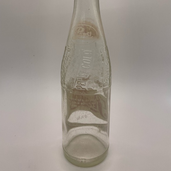 Antique Pepsi glass bottle washed ashore in one piece (no cap) - Picture 3 of 5